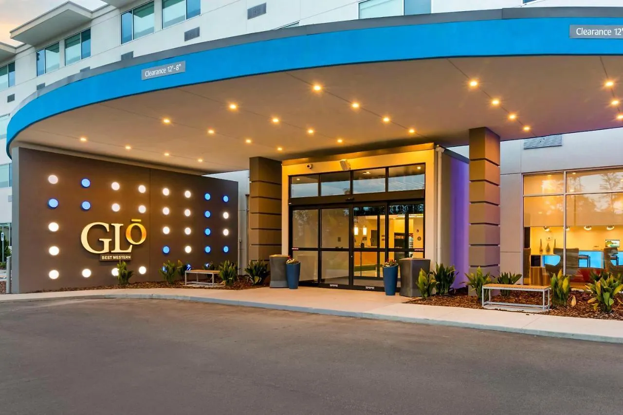 Glo Western Pooler - Airport Savannah