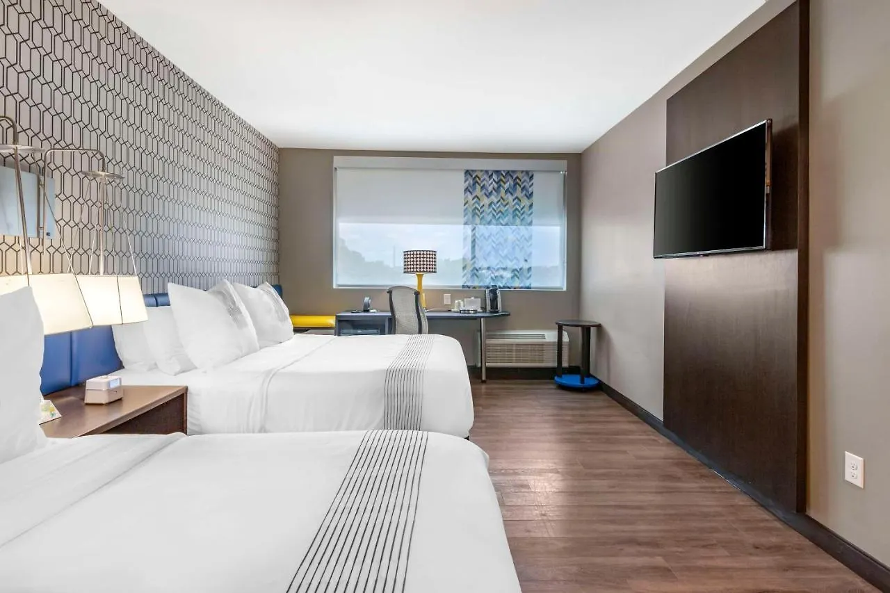 Glo Western Savannah-gateway I-95 מלון 3*