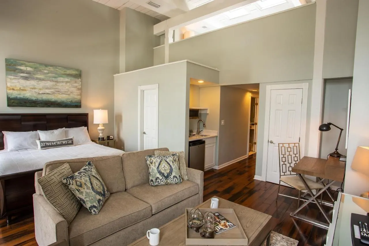 Hotel Olde Harbour Inn, Historic Of Collection Savannah