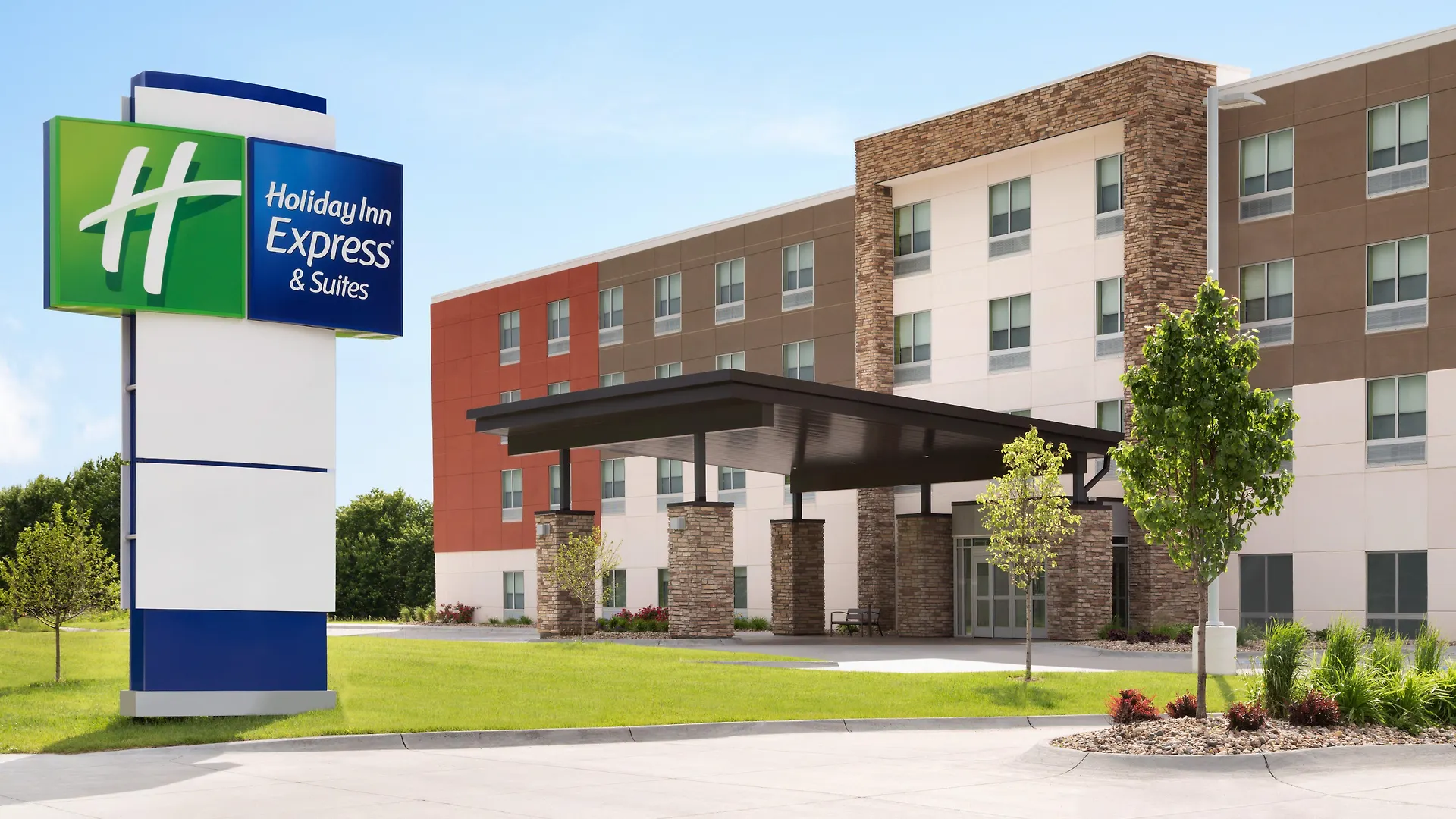 Express & - W - Chatham Parkway By Ihg