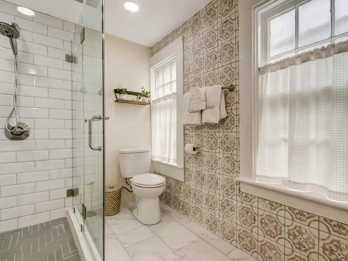 Appartamento Courtyard Off Madison Square *