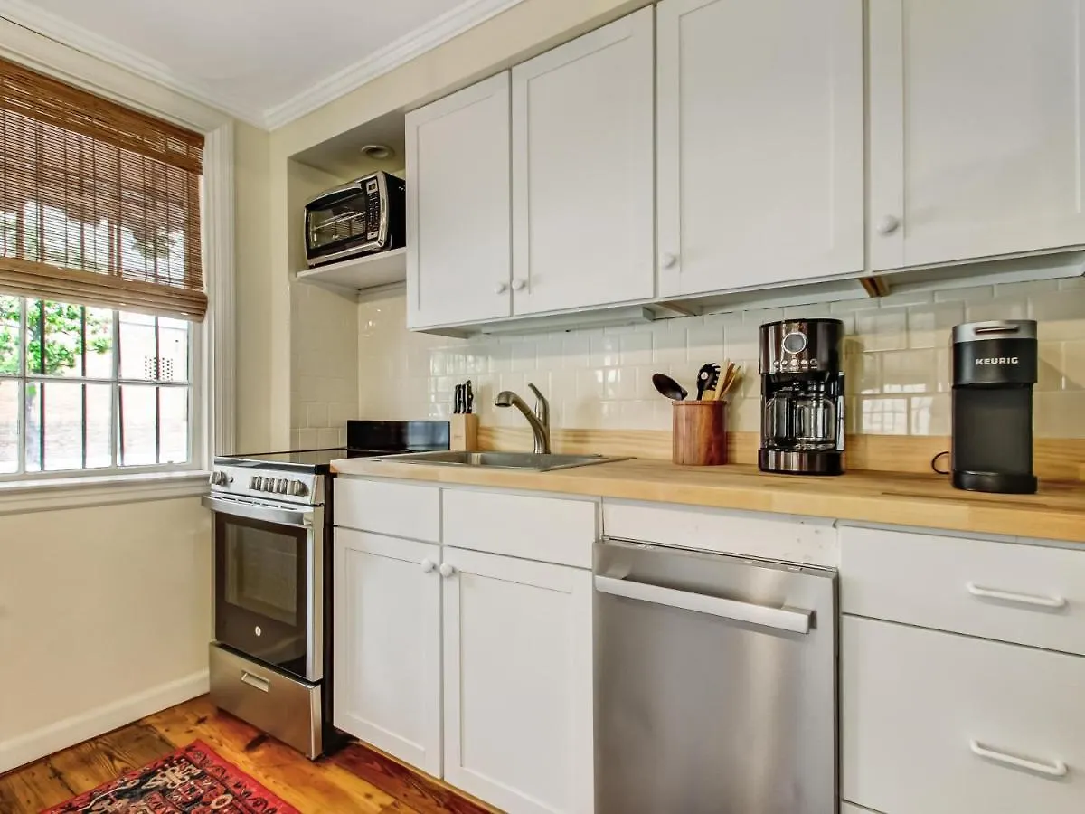 Appartamento Courtyard Off Madison Square Savannah