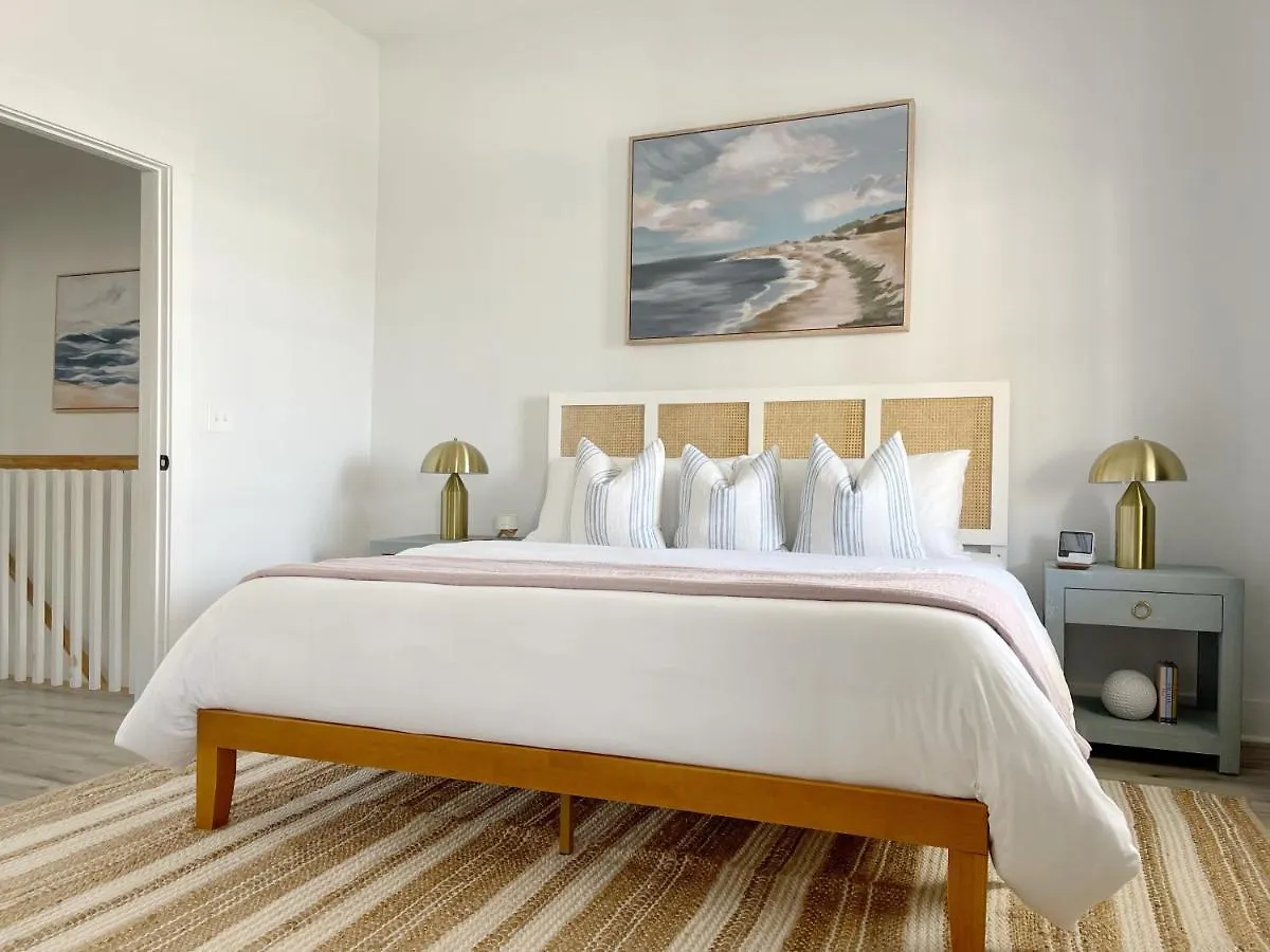 アパート New! Stylish 1900s Renovated Duplex Building Near Forsyth & River St *