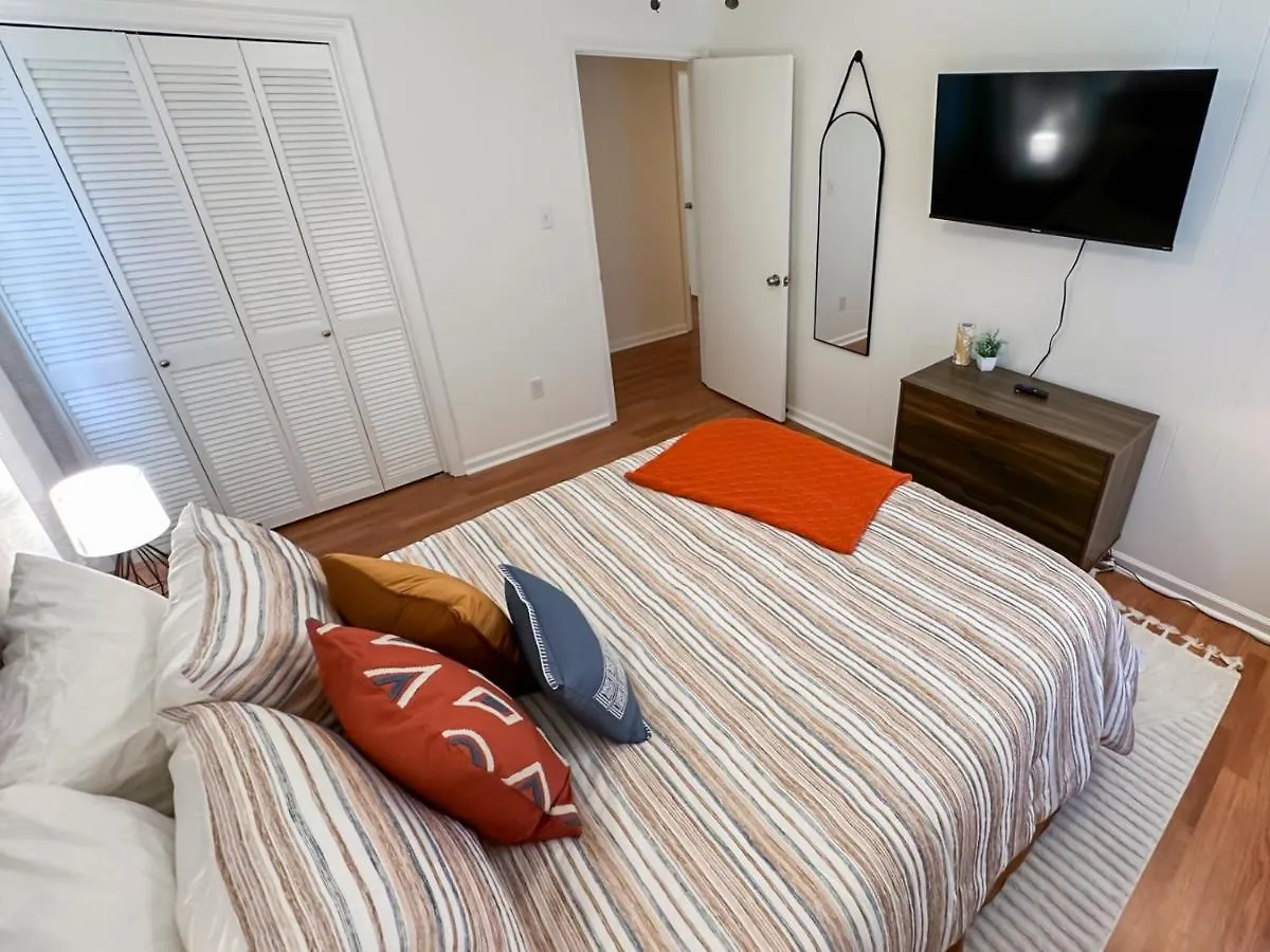 Cozy Oasis 15min To Dt & Tybee, Away From - The Nest Holiday home *