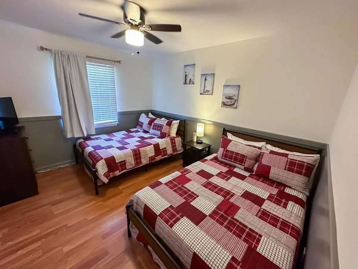 Holiday home Cozy Oasis 15min To Dt & Tybee, Away From - The Nest Savannah