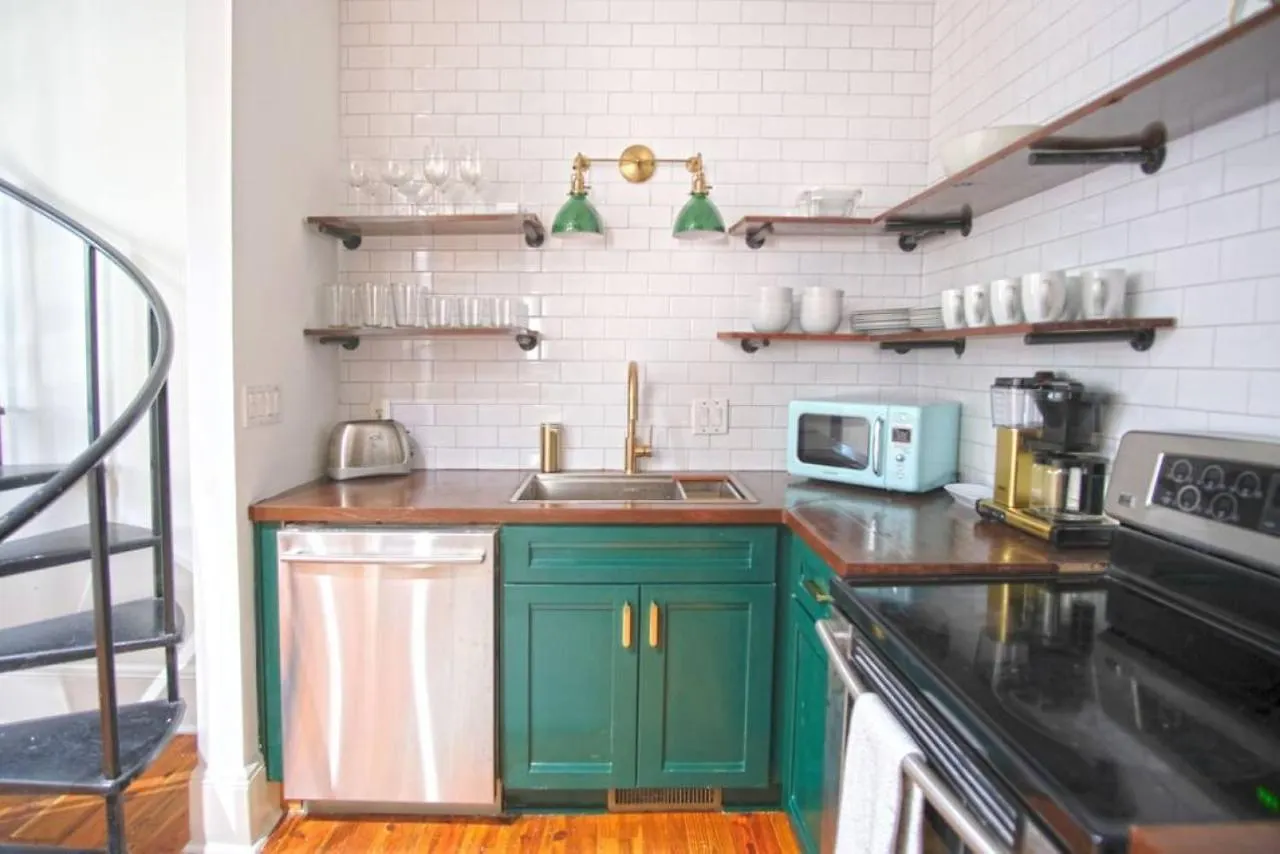 펜션 Carriage House On Chatham Sq *