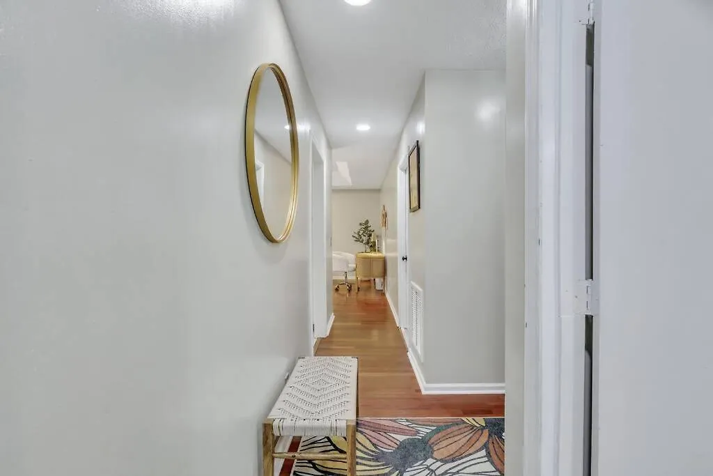 Apartment Rose Btwn Downtown And The