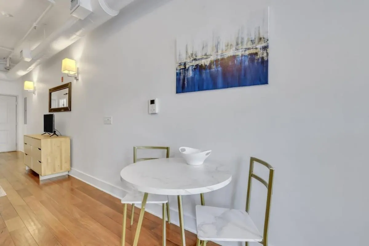 Lush Loft - Near Plant Riverside District