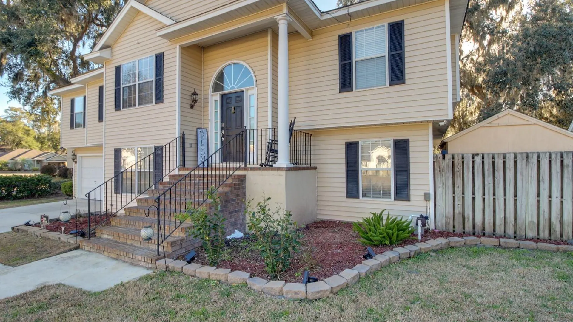 Pet-friendly Gem - 12 Mi To Tybee Island! شقة سافانا