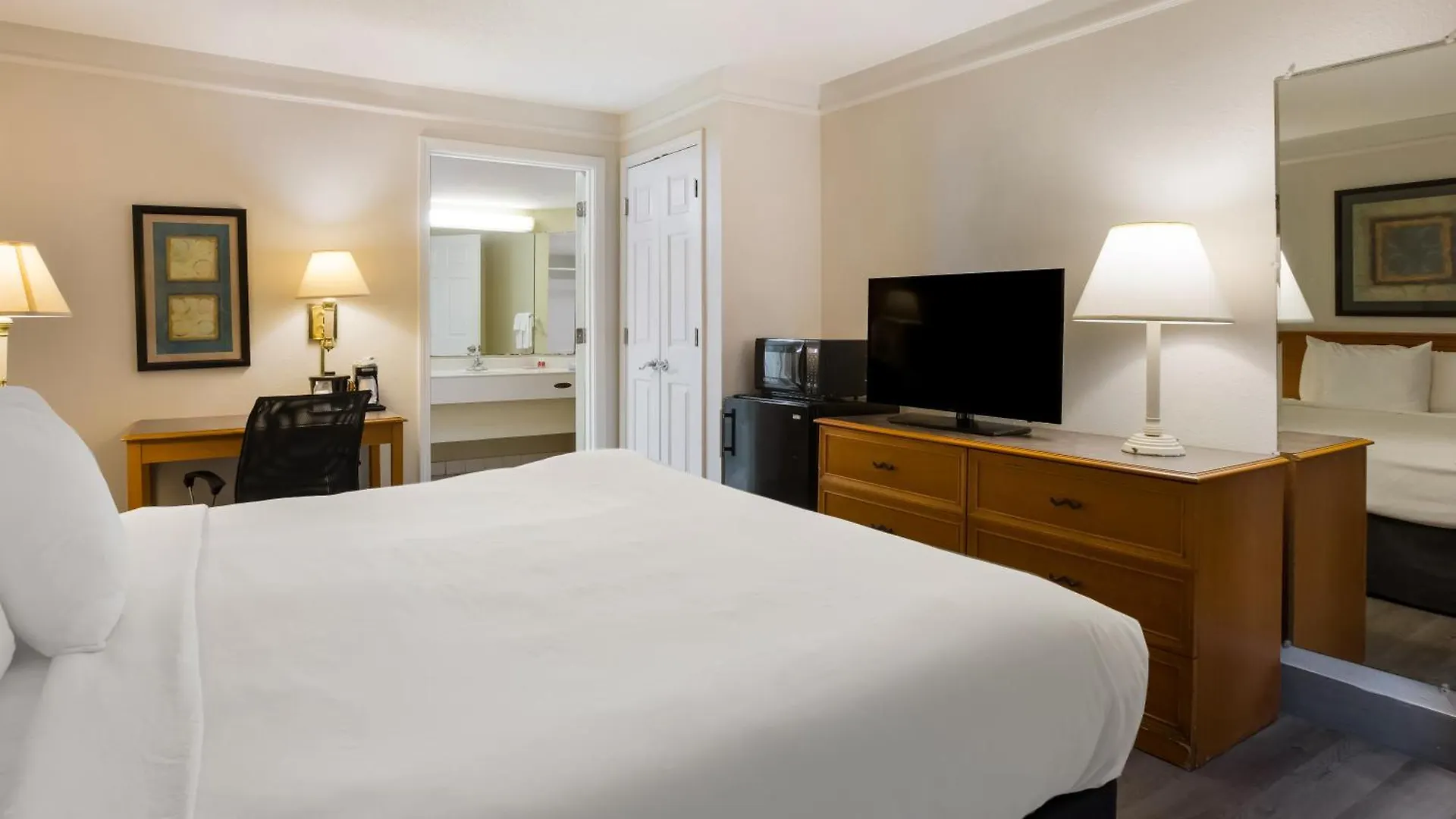 Lodge Super 8 By Wyndham