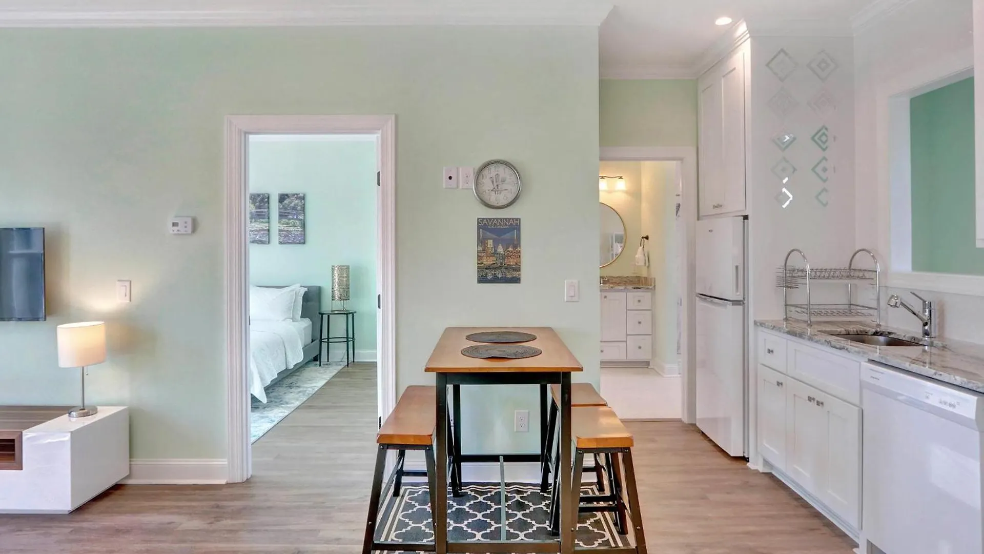 Gaston Hideaway * Savannah