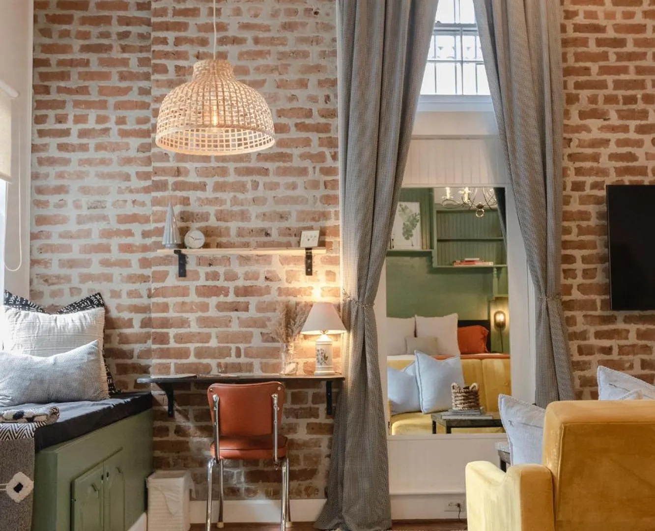 Historic Garden Studio, Steps From Pulaski Square * 서배너