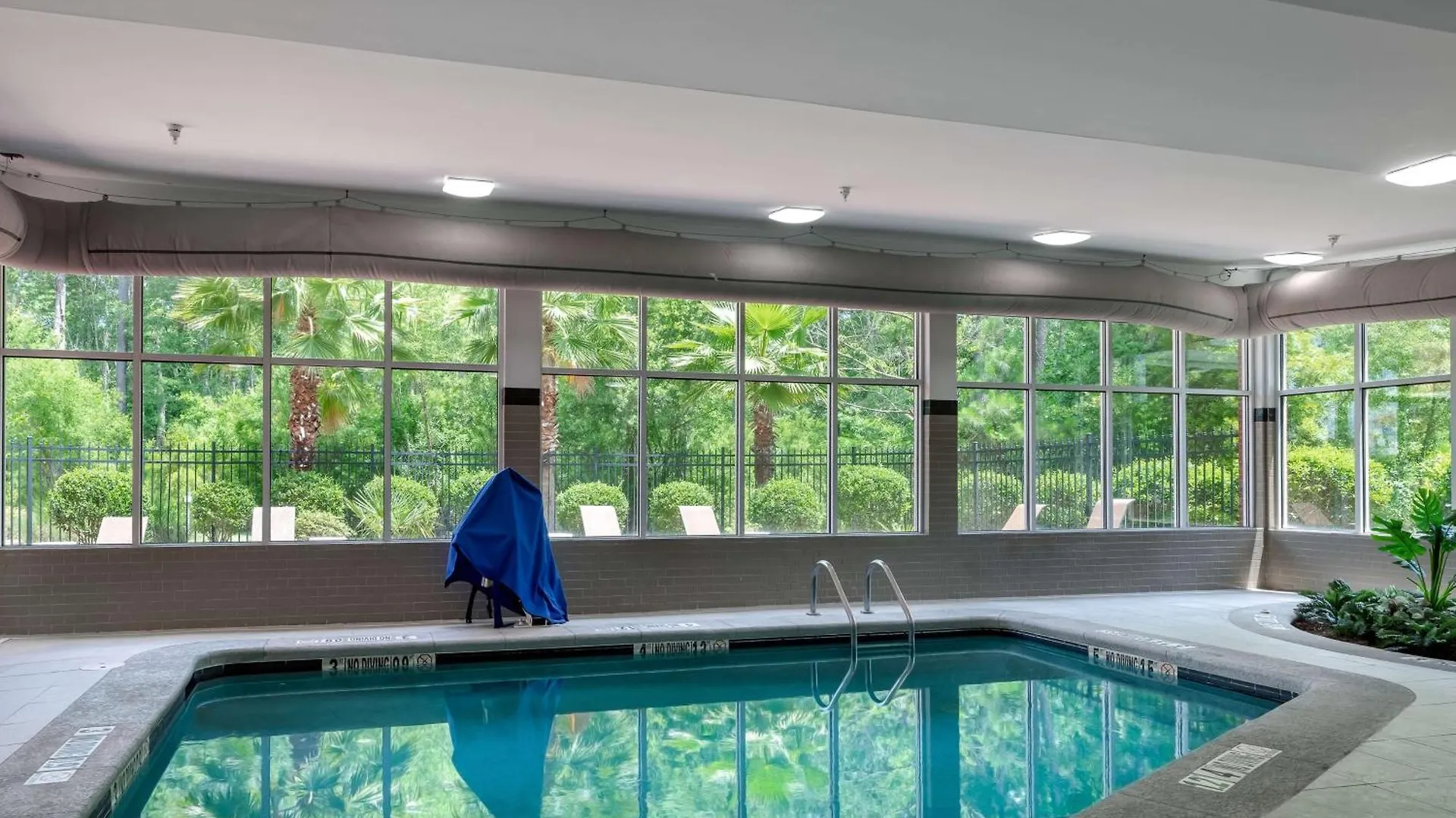 Doubletree By Hilton Airport 4* Savannah