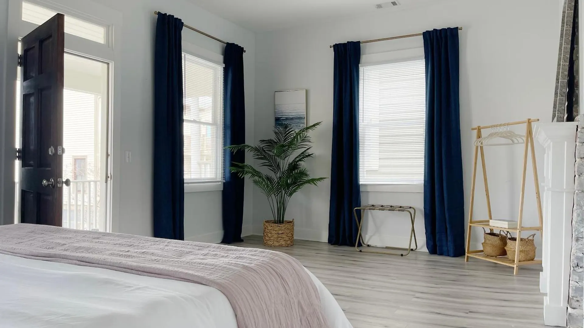 New! Stylish 1900s Renovated Duplex Building Near Forsyth & River St * サバンナ