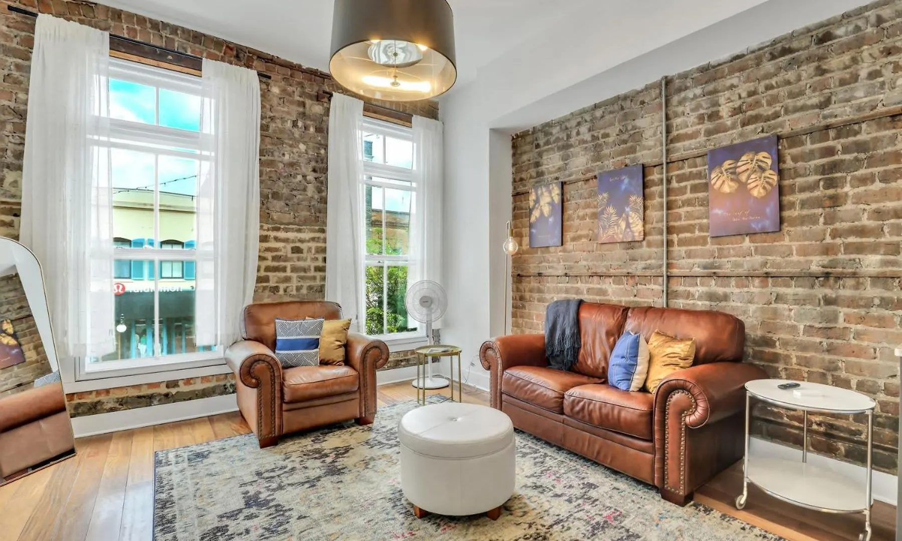 Lush Loft - Near Plant Riverside District