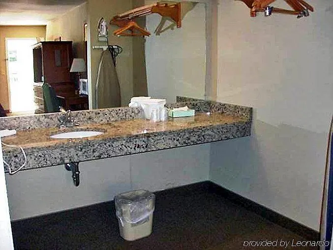 Hotel 6-pooler, Ga - Savannah Airport