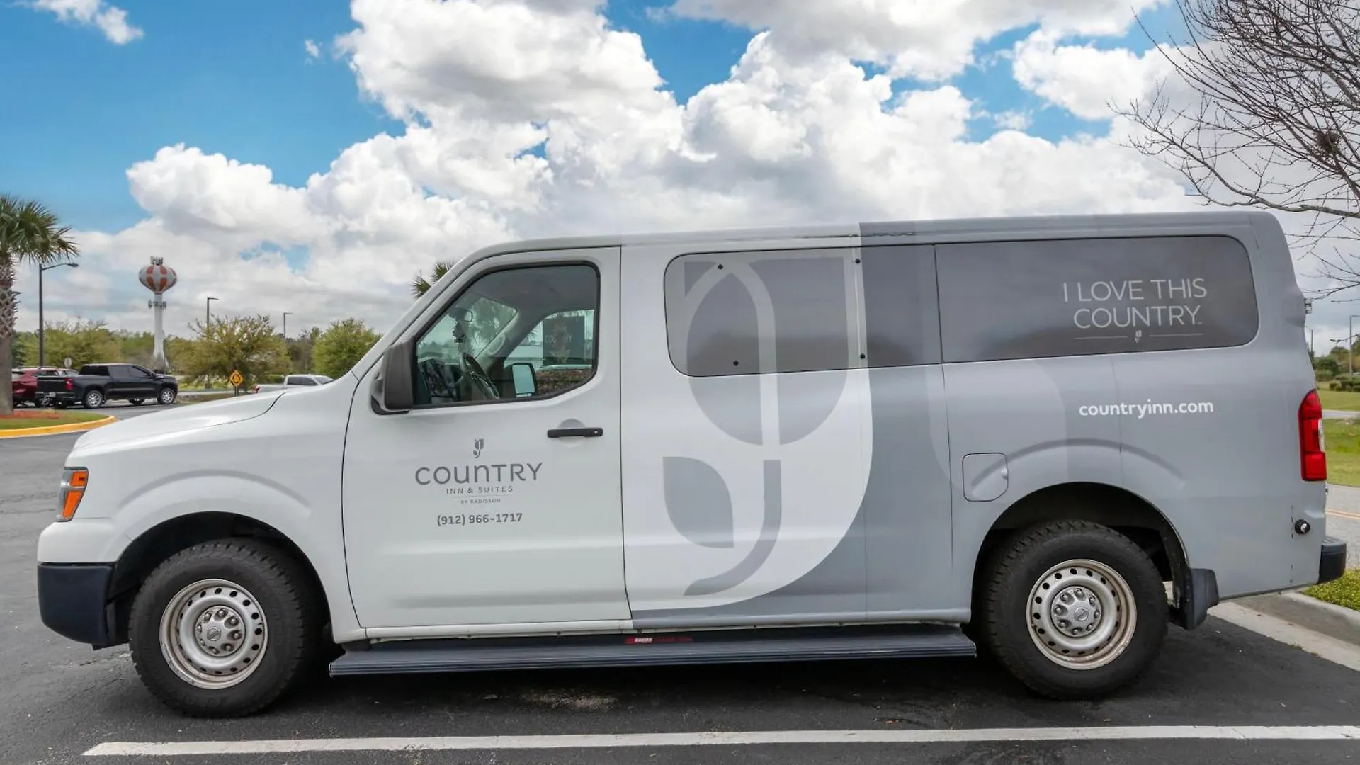 Country & By Radisson, Airport, Ga Otel Savannah