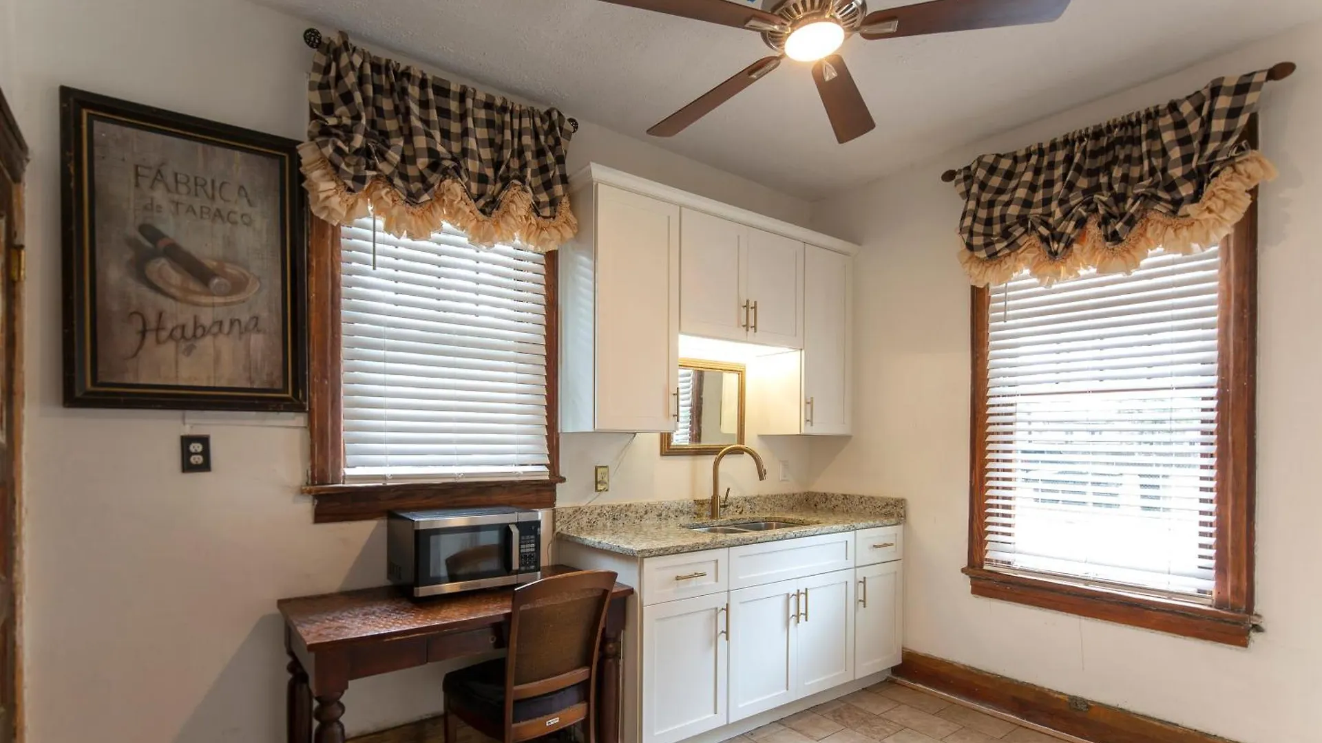 5 Bedroom Downtown Ga