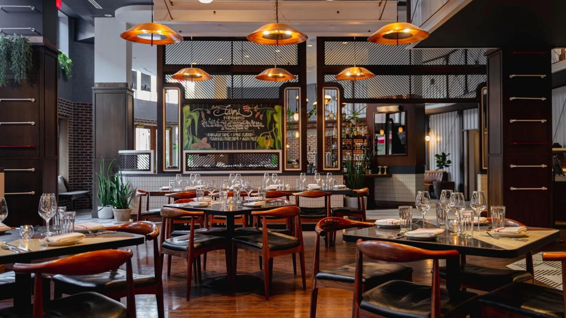 The Alida, Savannah, A Tribute Portfolio 5* Savannah