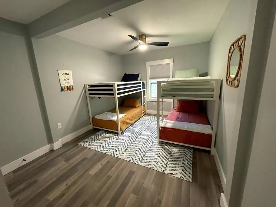 Cozy 5br