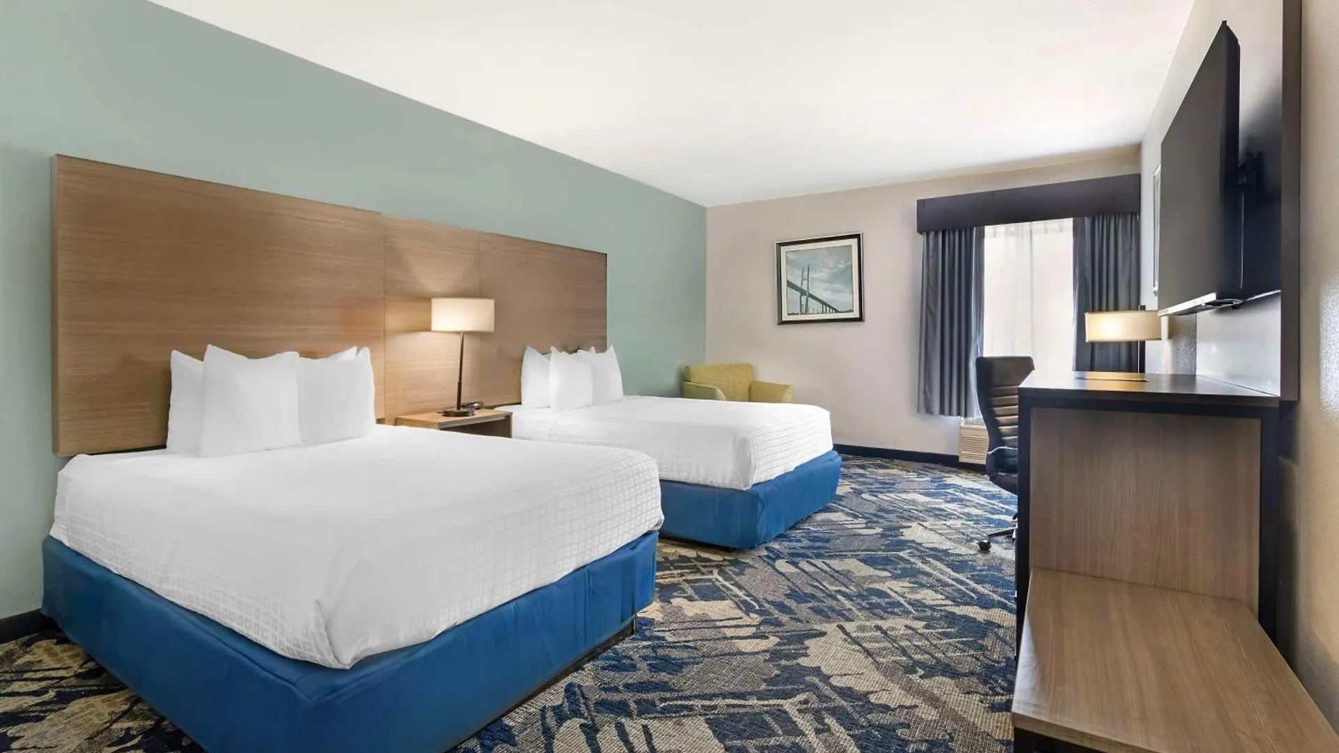 Hotel Western Savannah Airport Inn&suites 3*