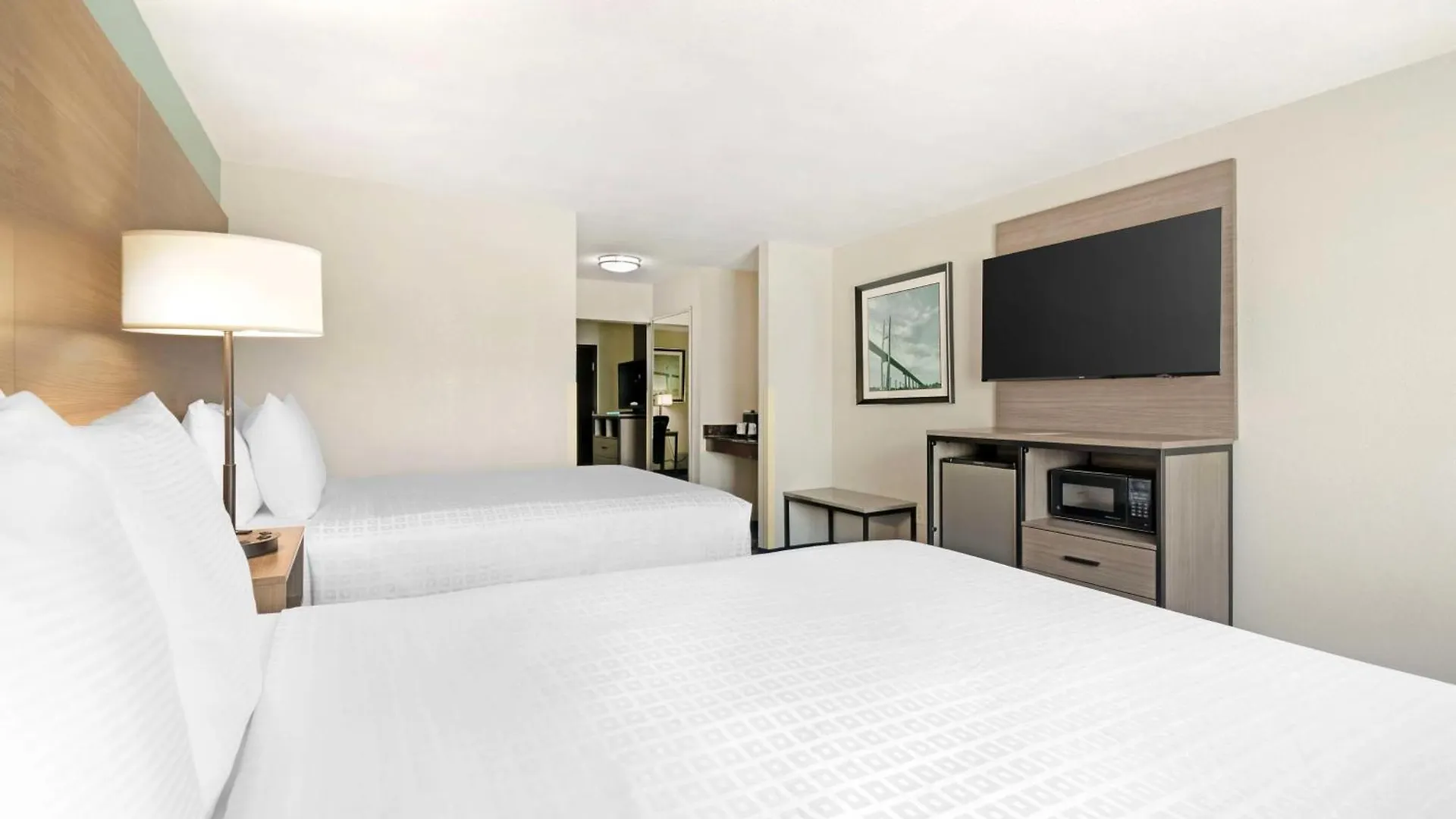 Hotel Western Savannah Airport Inn&suites