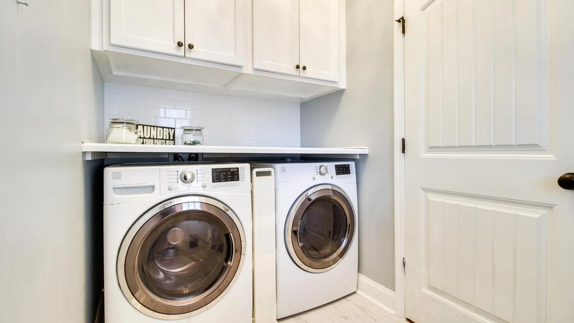 Holiday home Chic Thomas Square In Walkable Location! Savannah