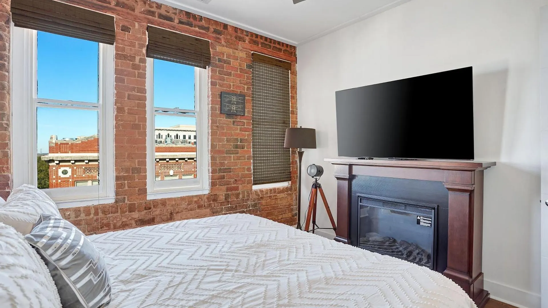 Apartamento Corner View Broughton Penthouse With Free Reserved Parking