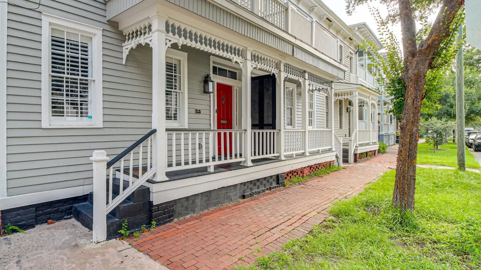 Historic Walkable Location! Holiday home