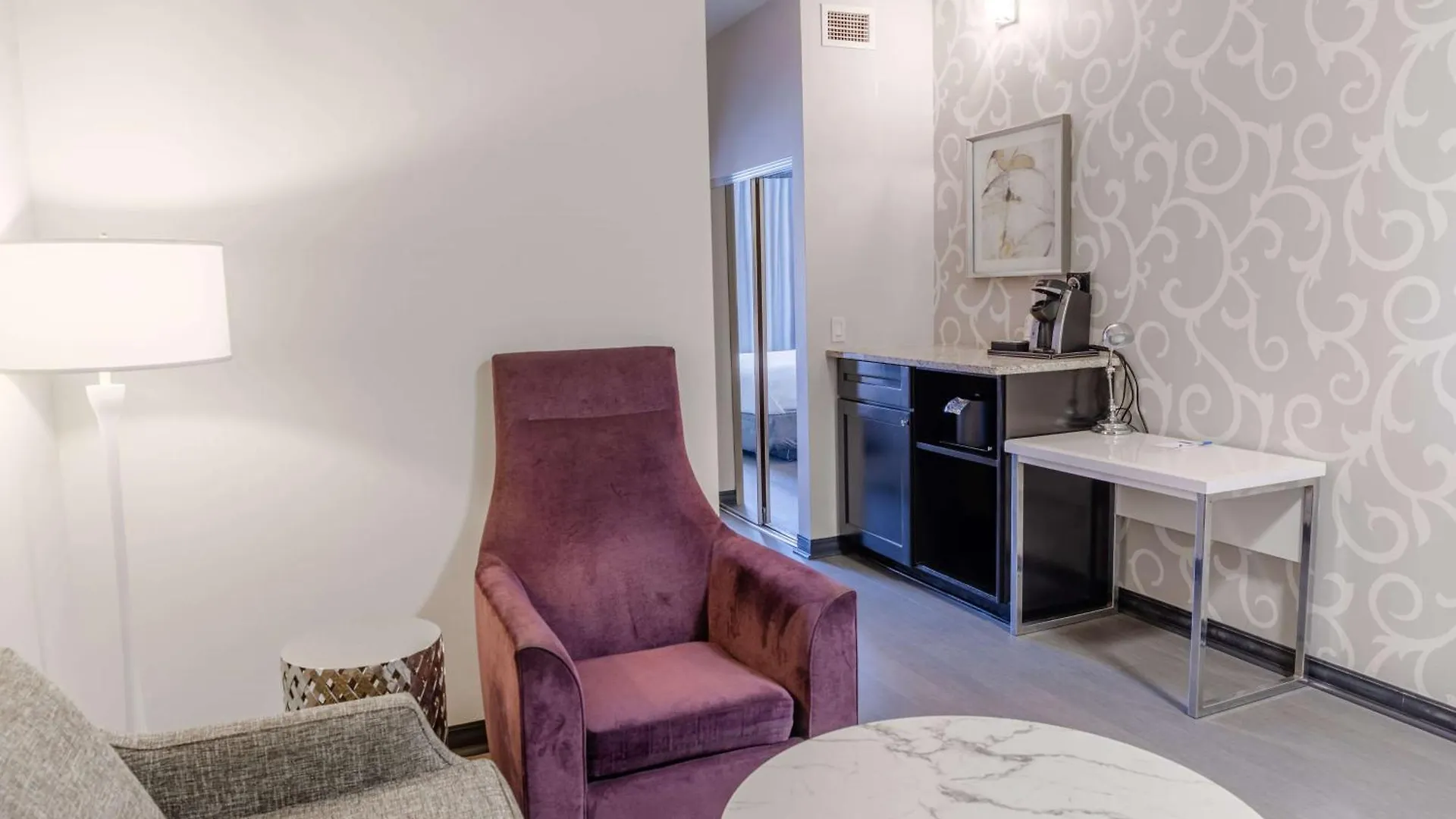 Tryp By Wyndham Savannah