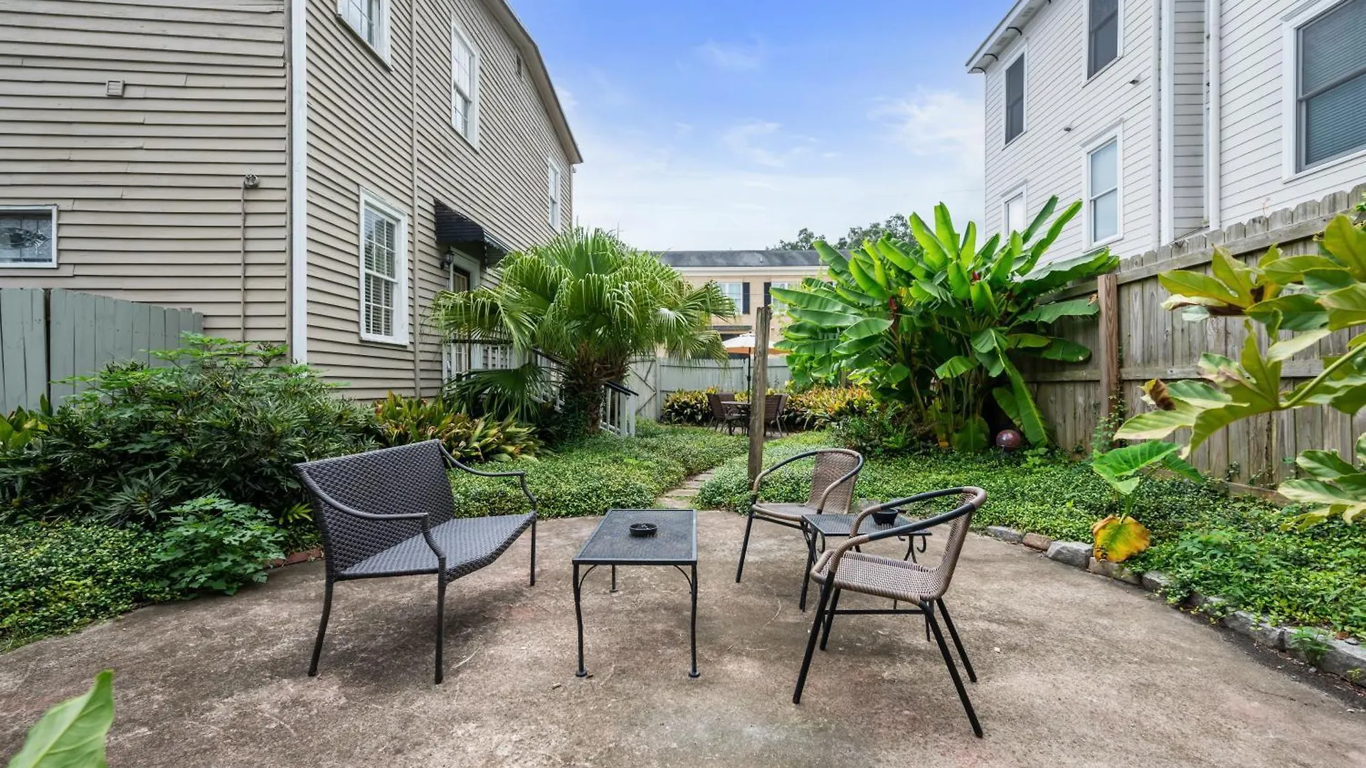 Apartament Gallery Art Off St Parking Near Forsyth Park Savannah