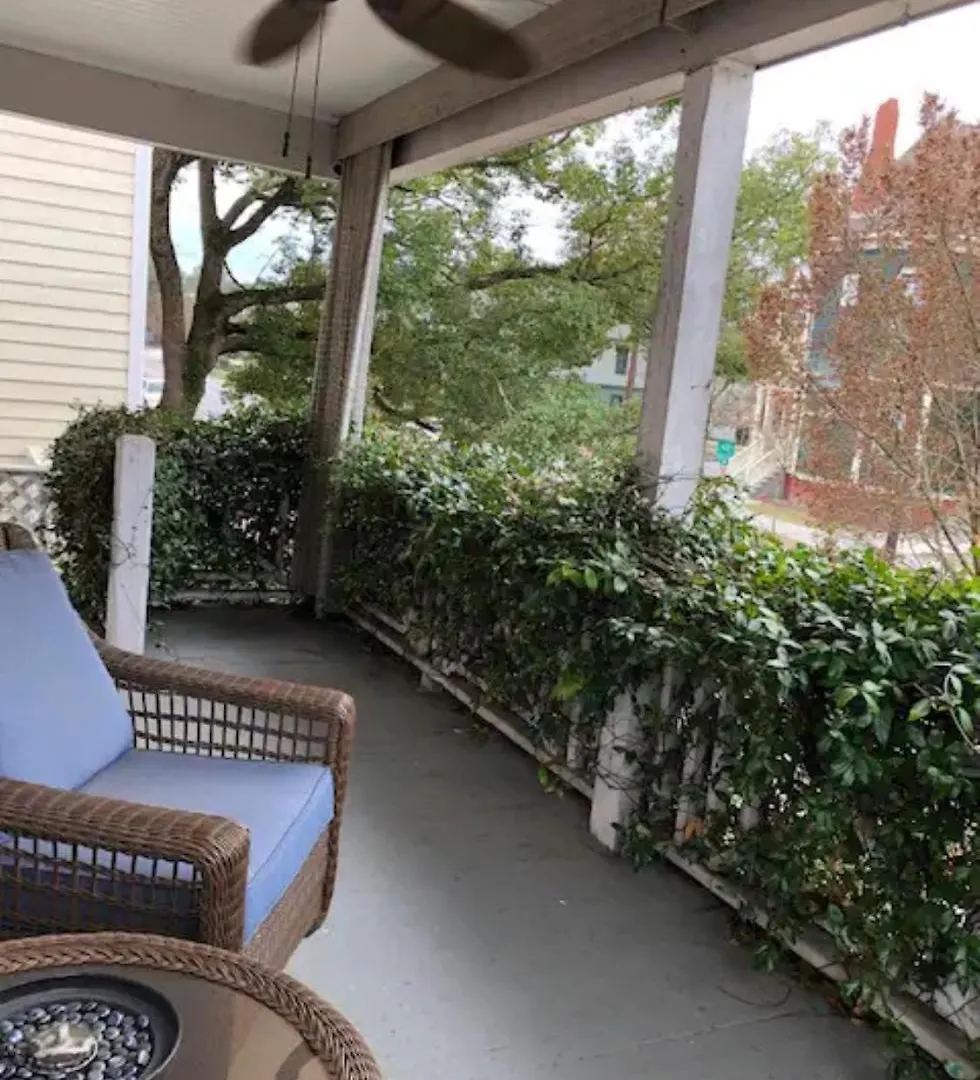 Habersham Hideaway *