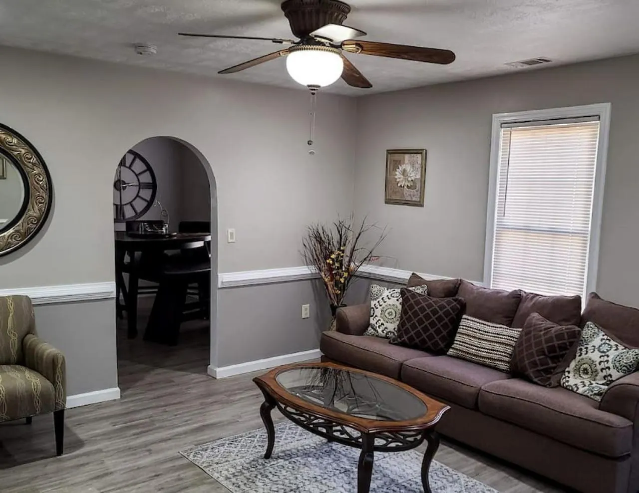 Semesterbostad Cozy, Contemporary Haven Near Historic Downtown *