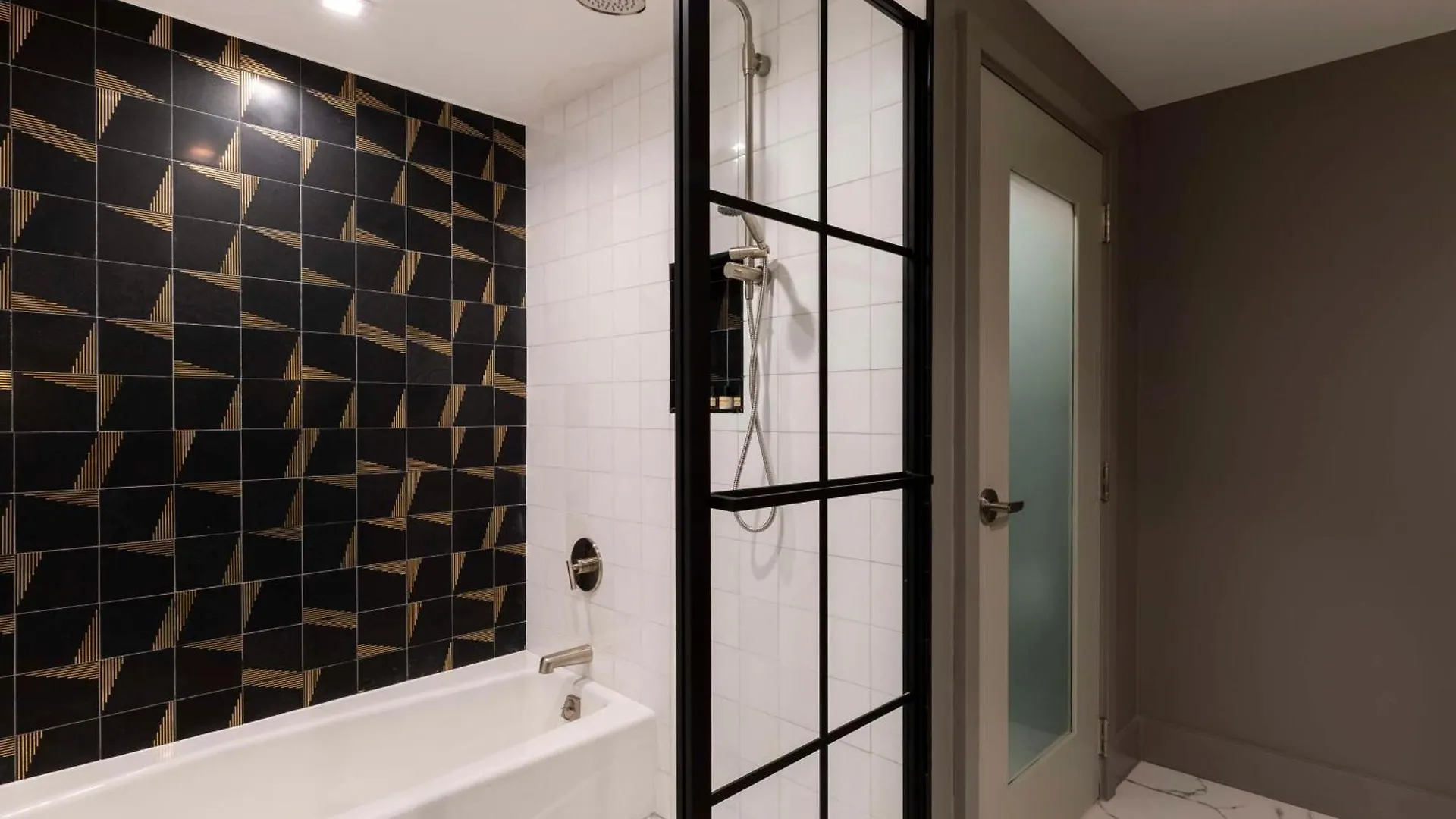Hotel Thompson Savannah, By Hyatt 4*