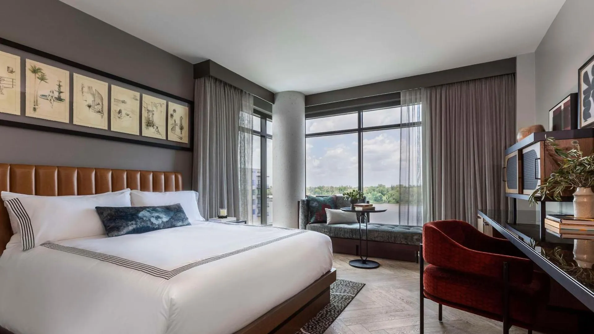 Hotel Thompson Savannah, By Hyatt Savannah