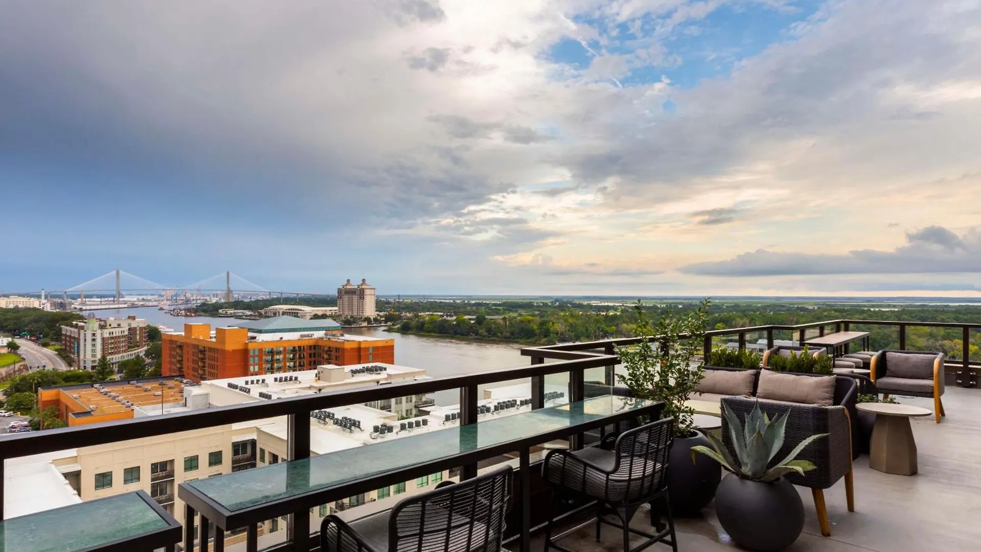 Thompson Savannah, By Hyatt Hotel 4*
