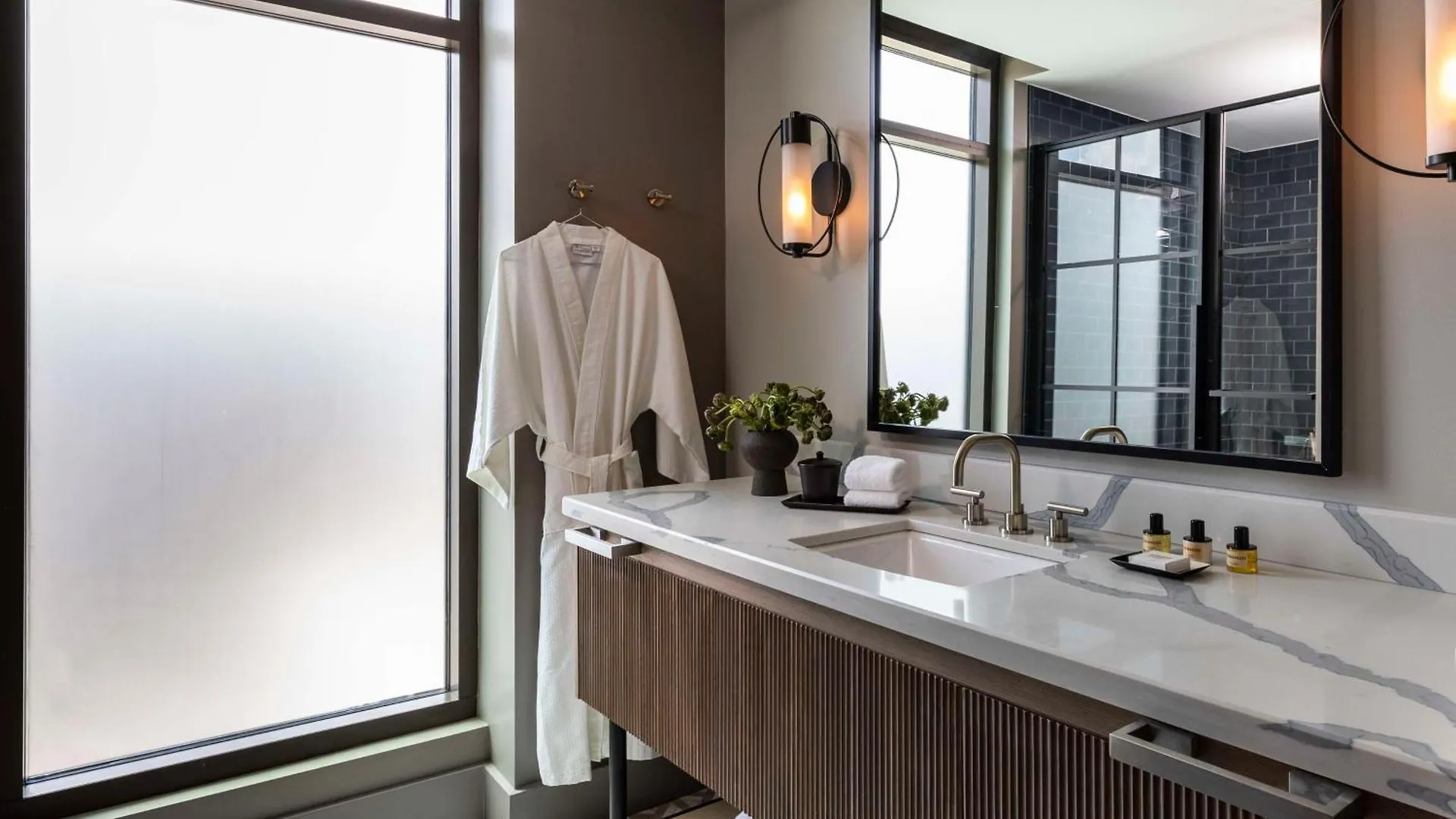 Hotel Thompson Savannah, By Hyatt 4*
