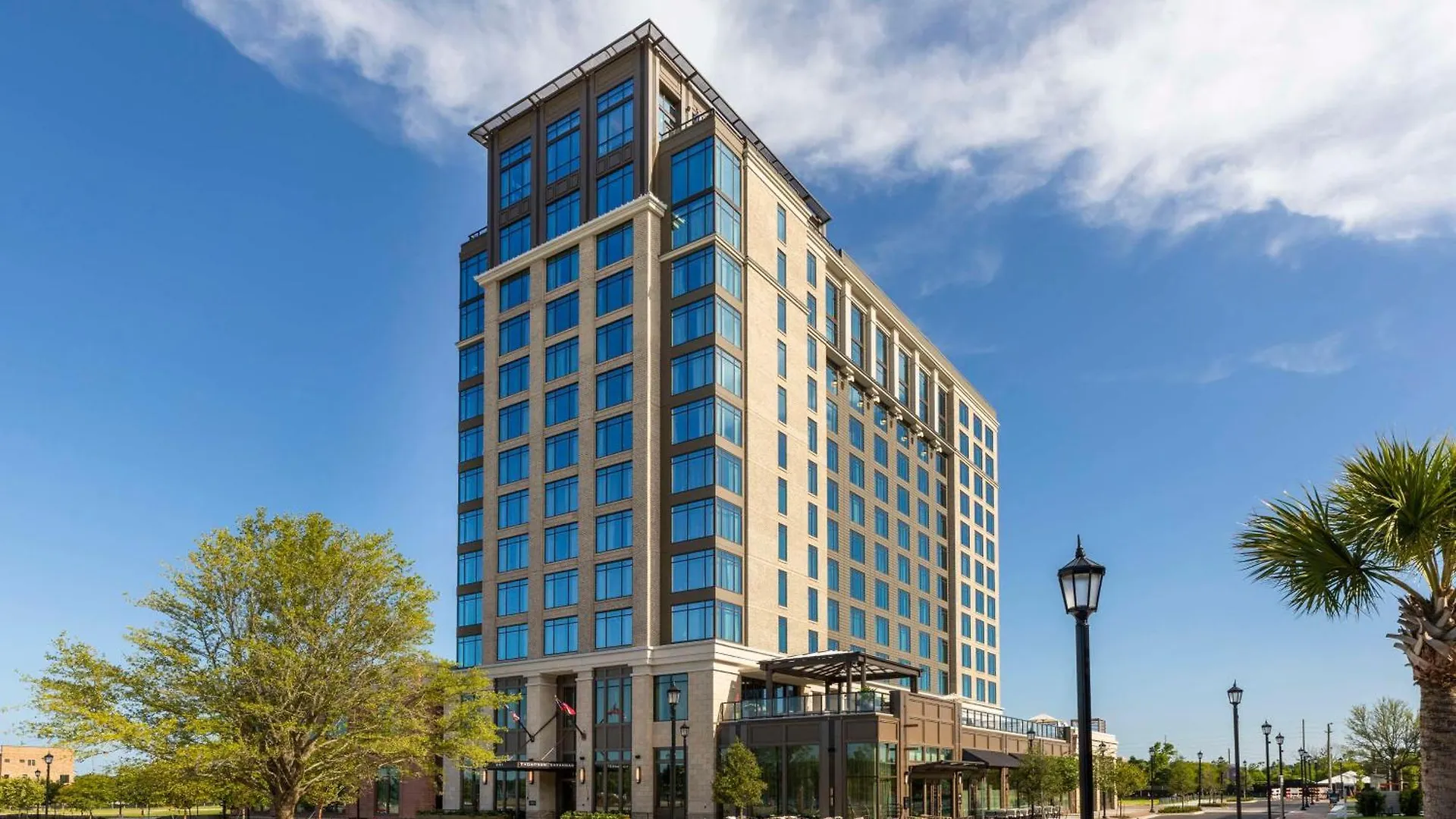 Thompson Savannah, By Hyatt