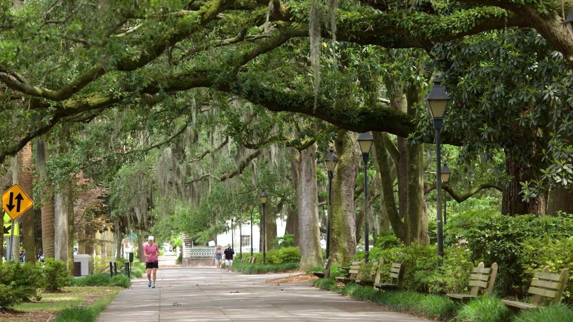 504 E Gwinnett * Savannah