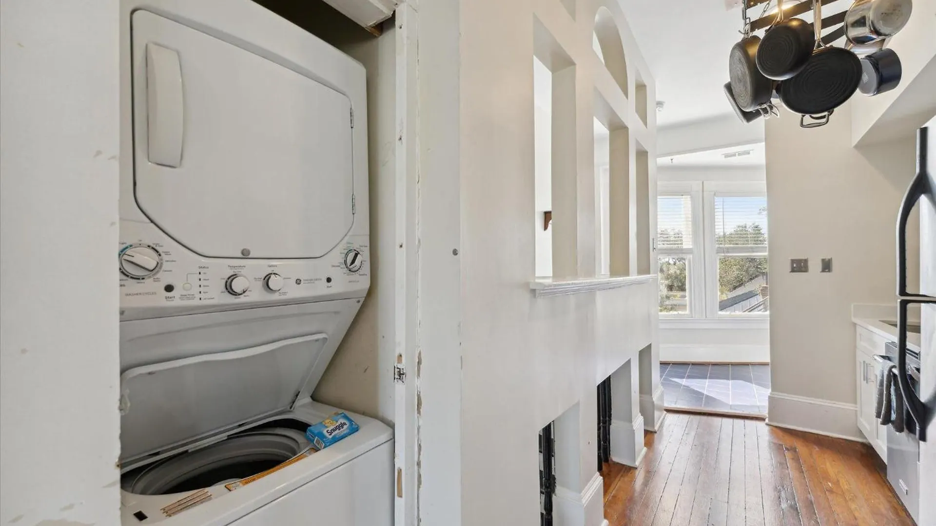 109 W Bolton Unit C Apartment