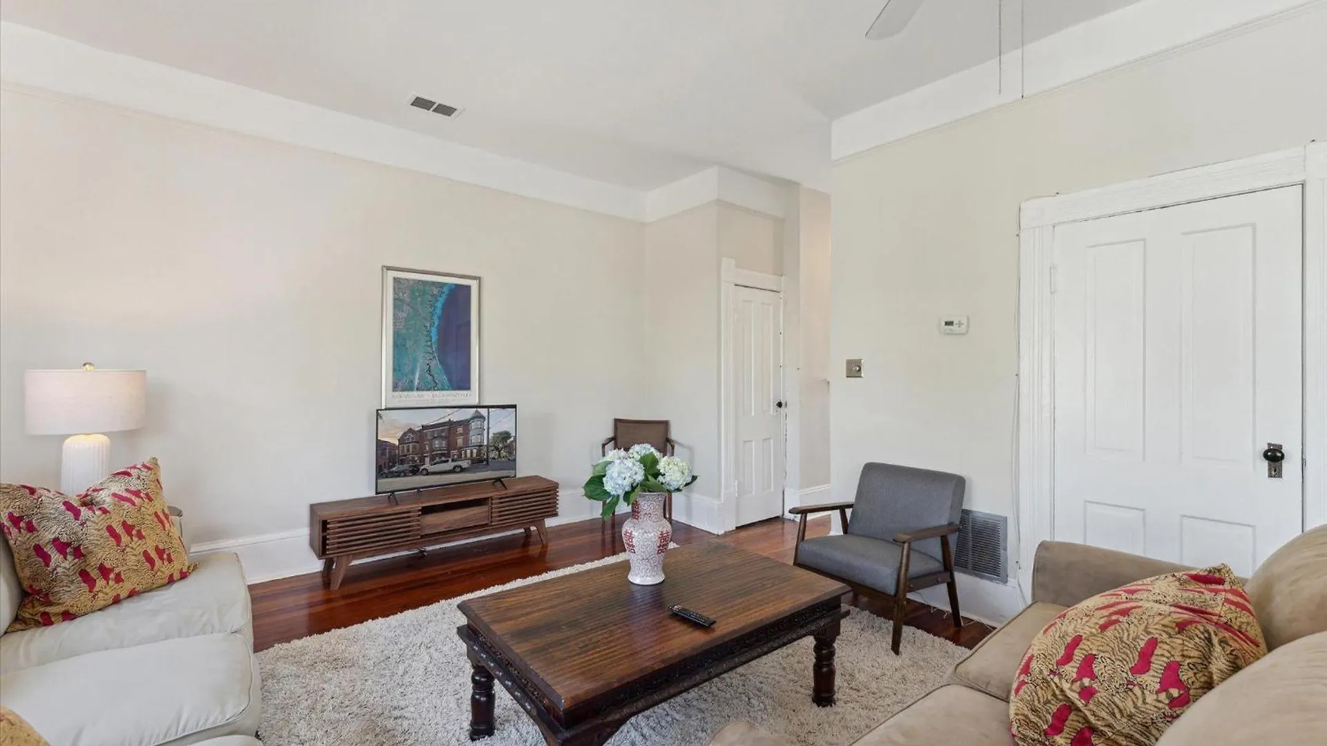 109 W Bolton Unit C * Savannah