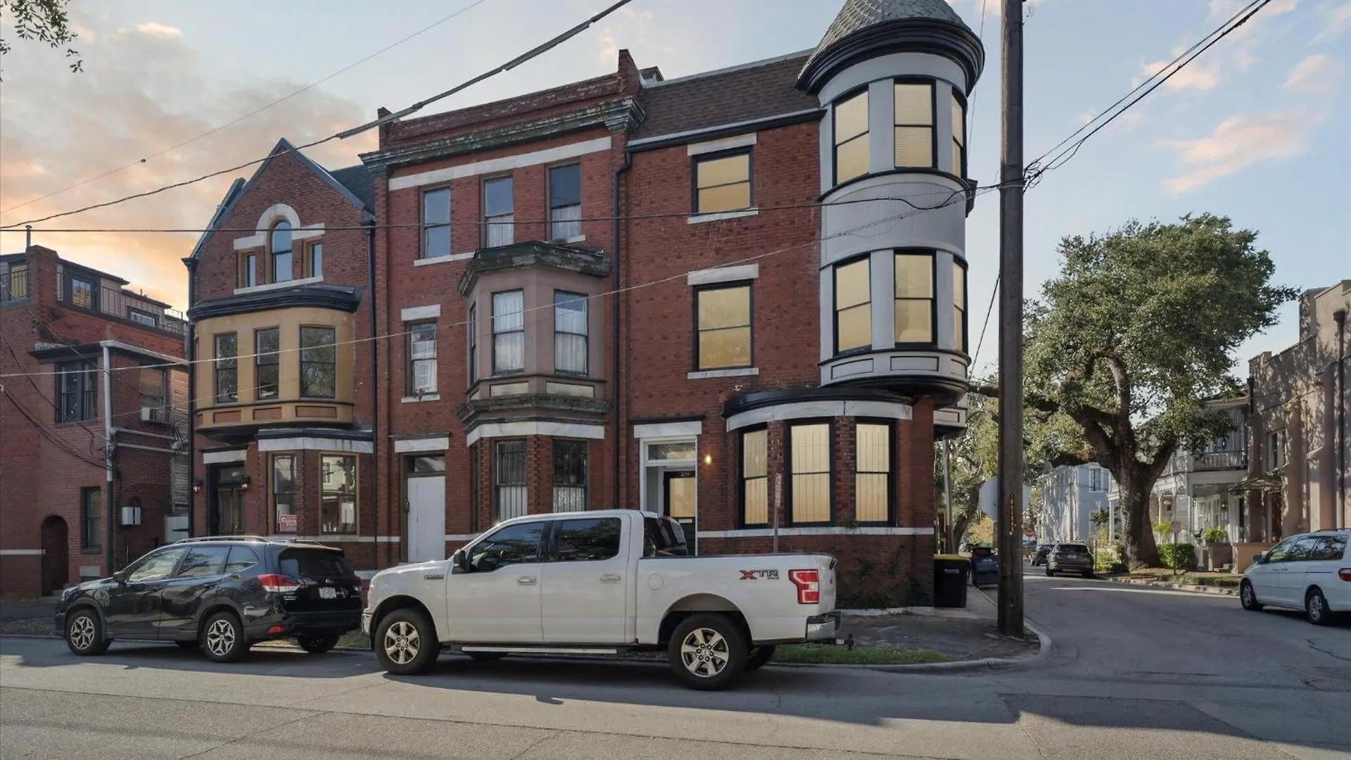 Apartment 109 W Bolton Unit C *