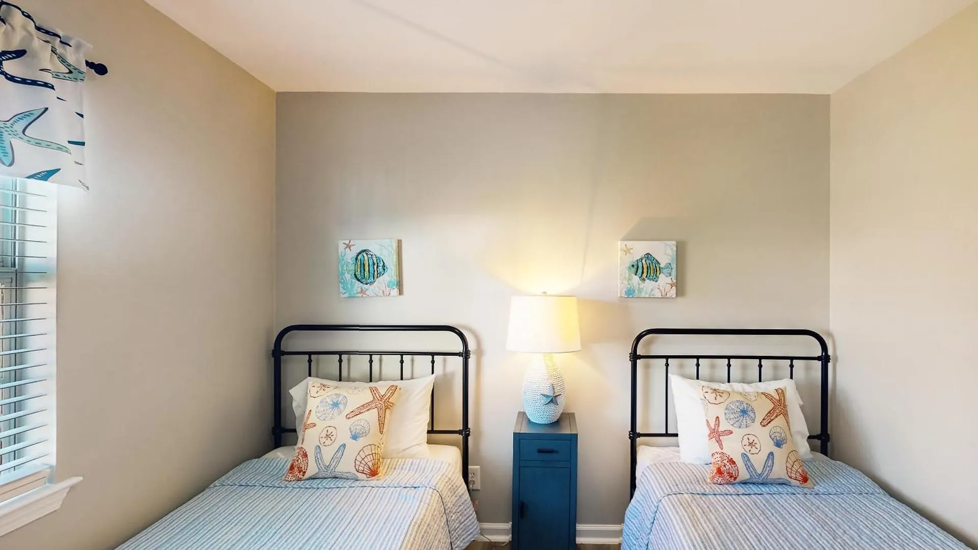 7 Leeward Ct. * Savannah