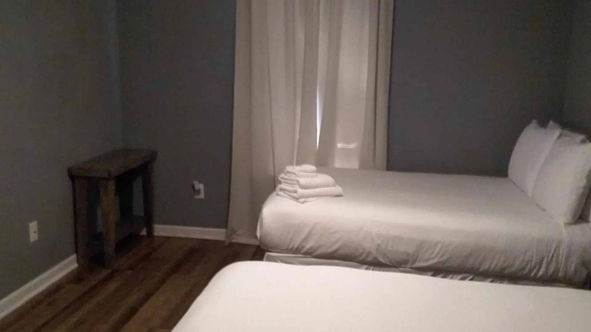 Holiday home Near Dining & Downtown- Moon River District Digs