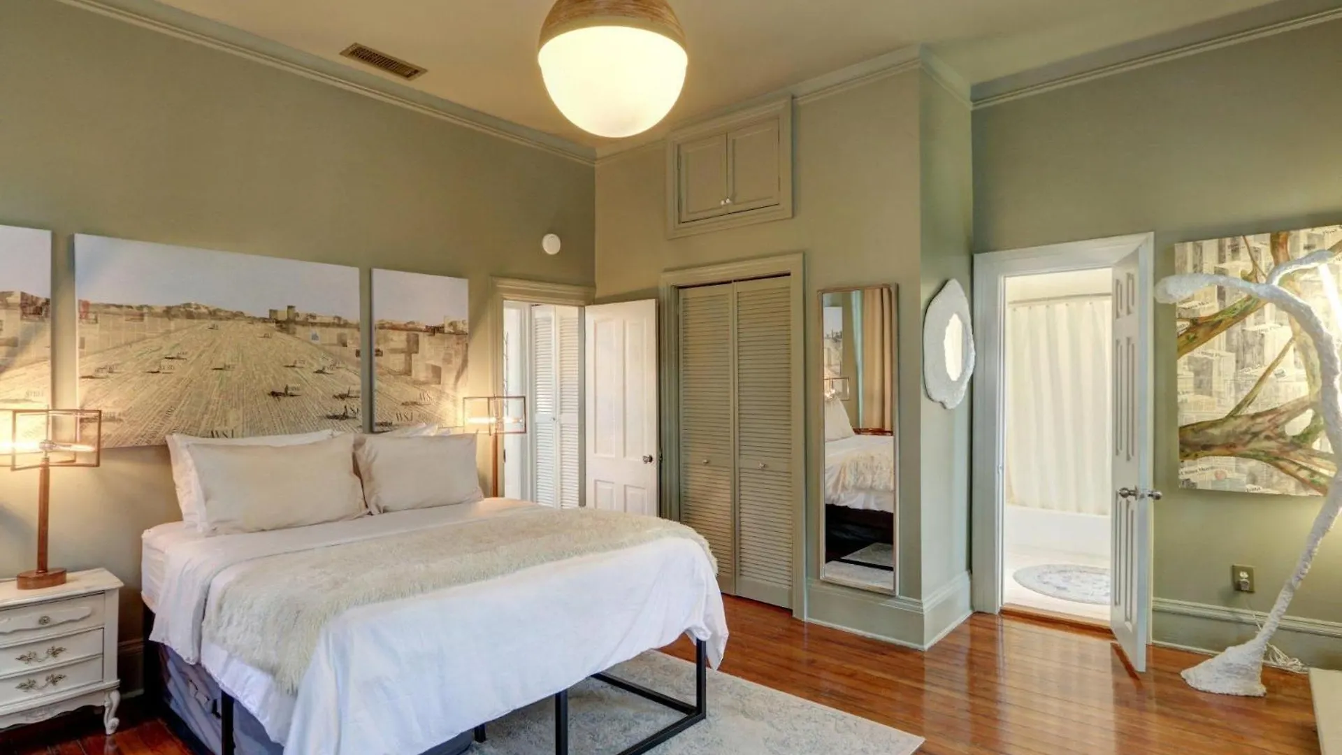 Park Avenue Treehouse * Savannah