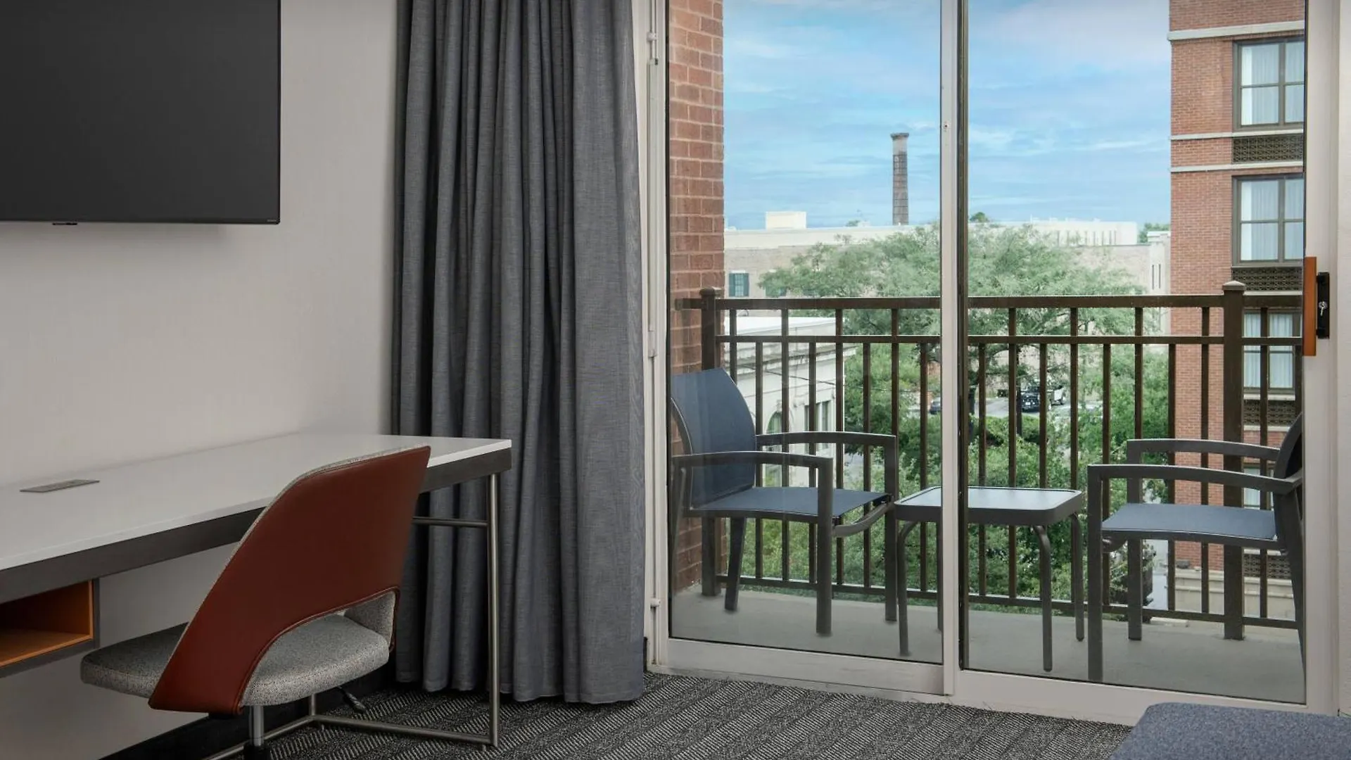Courtyard By Marriott Downtown - Historic District Hotel Savannah