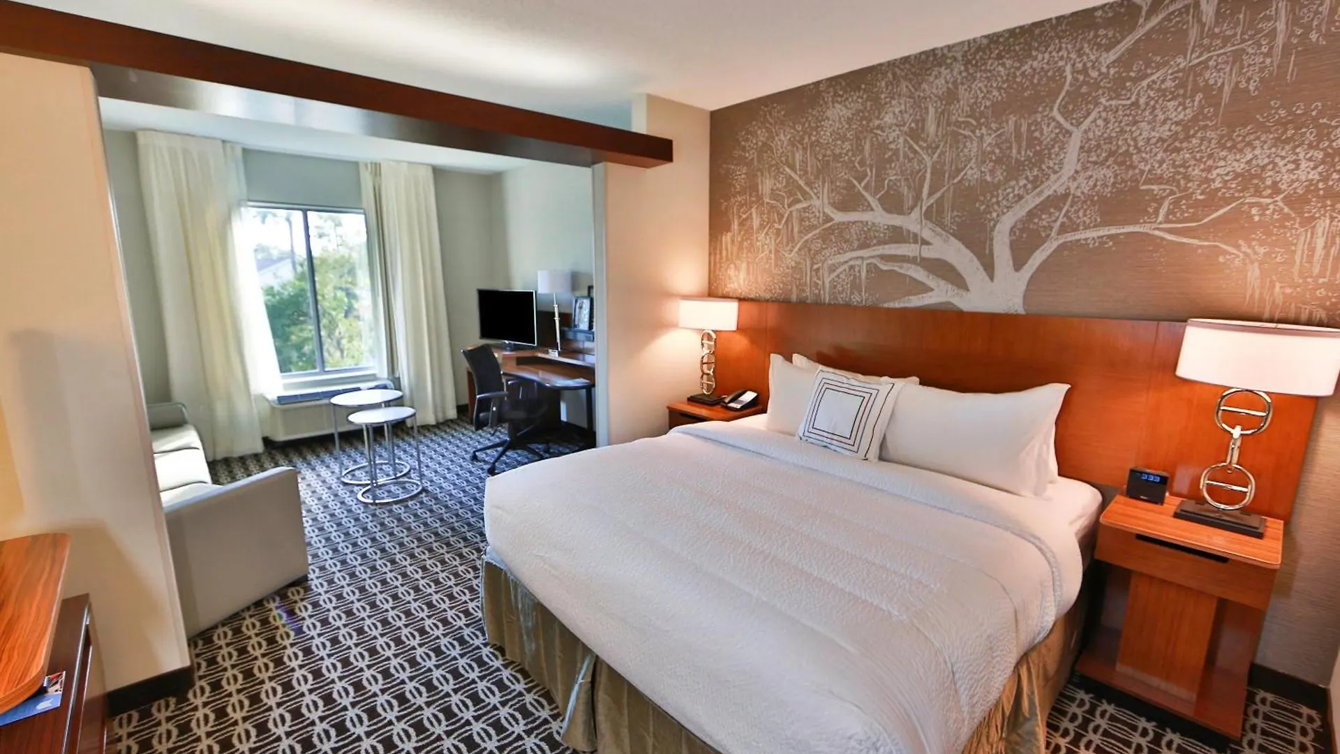 Fairfield & By Marriott Midtown