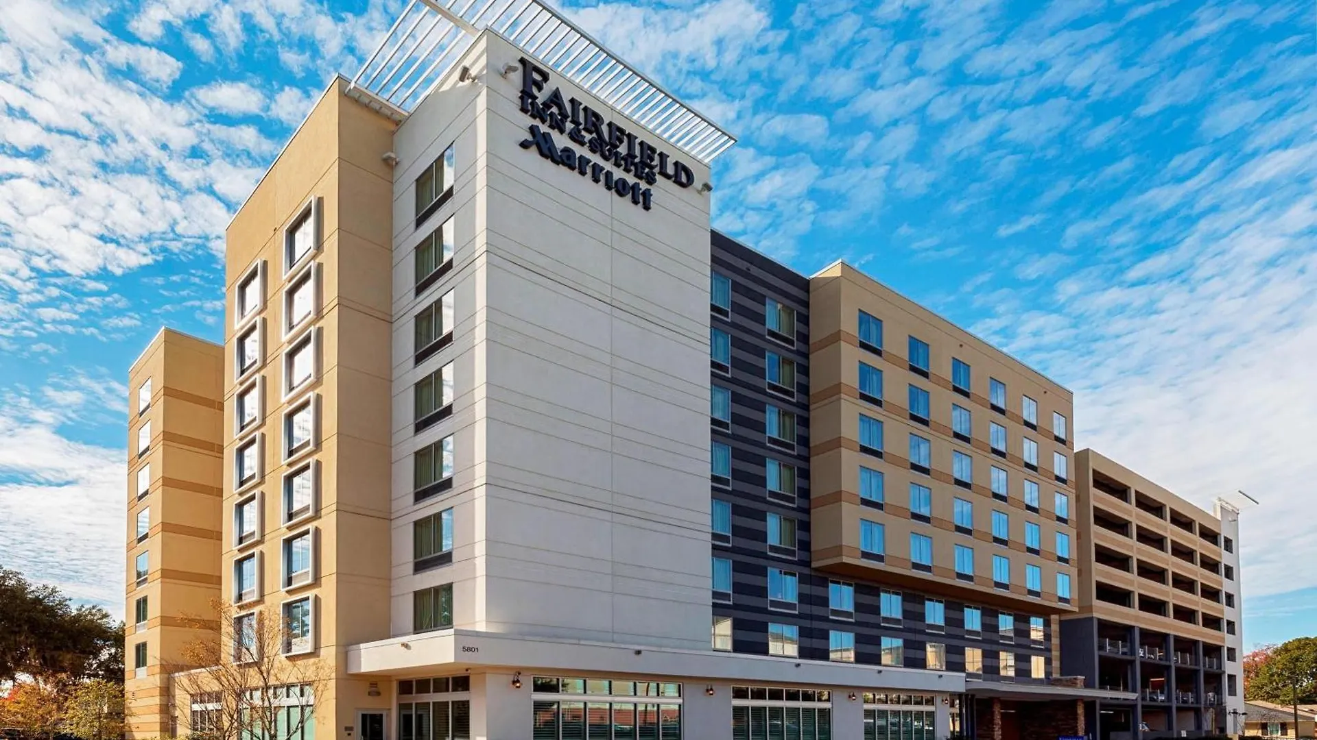 Fairfield & By Marriott Midtown 3*