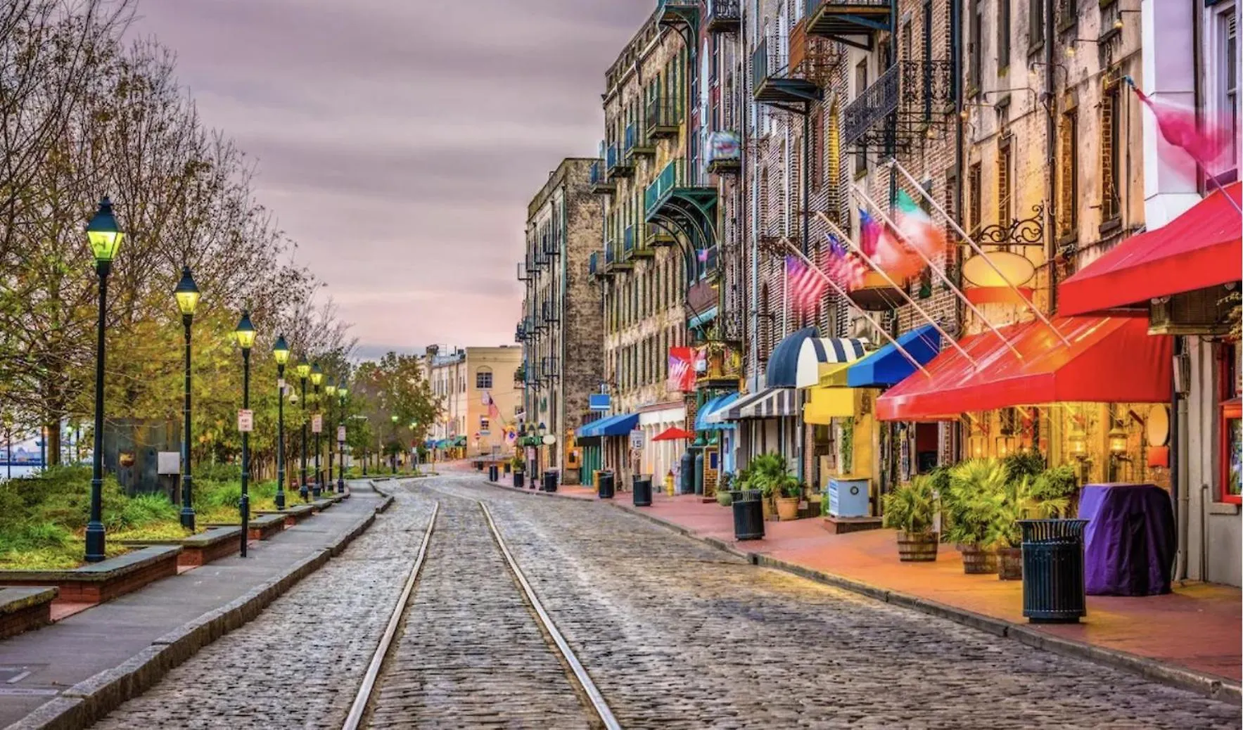 Charming & Bright 2 Bedroom - Close To Downtown - Airport Savannah