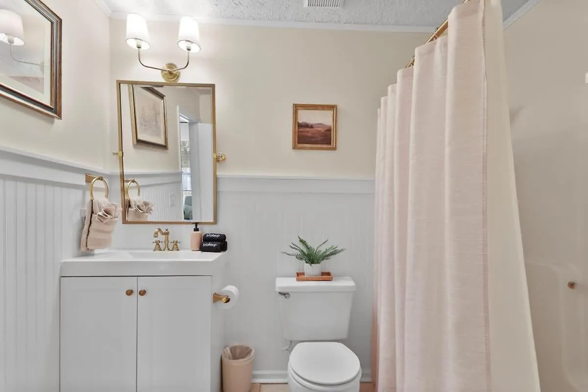 Сasa de vacaciones New Meets Nostalgic - Adorable Sleeps 8